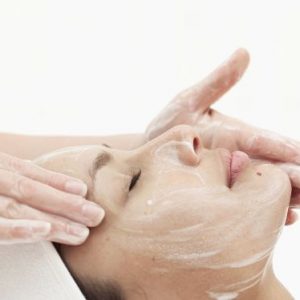 Faciales Esenciales